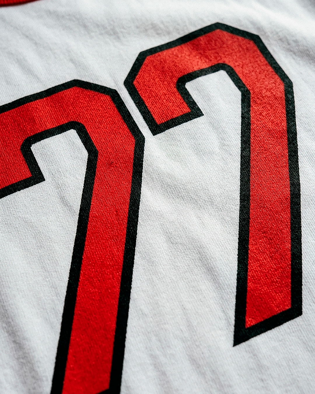 77 - Tee