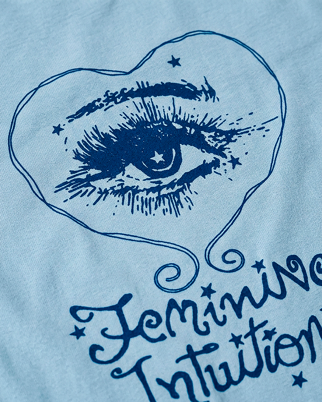 FEMININE INTUITION - Tee