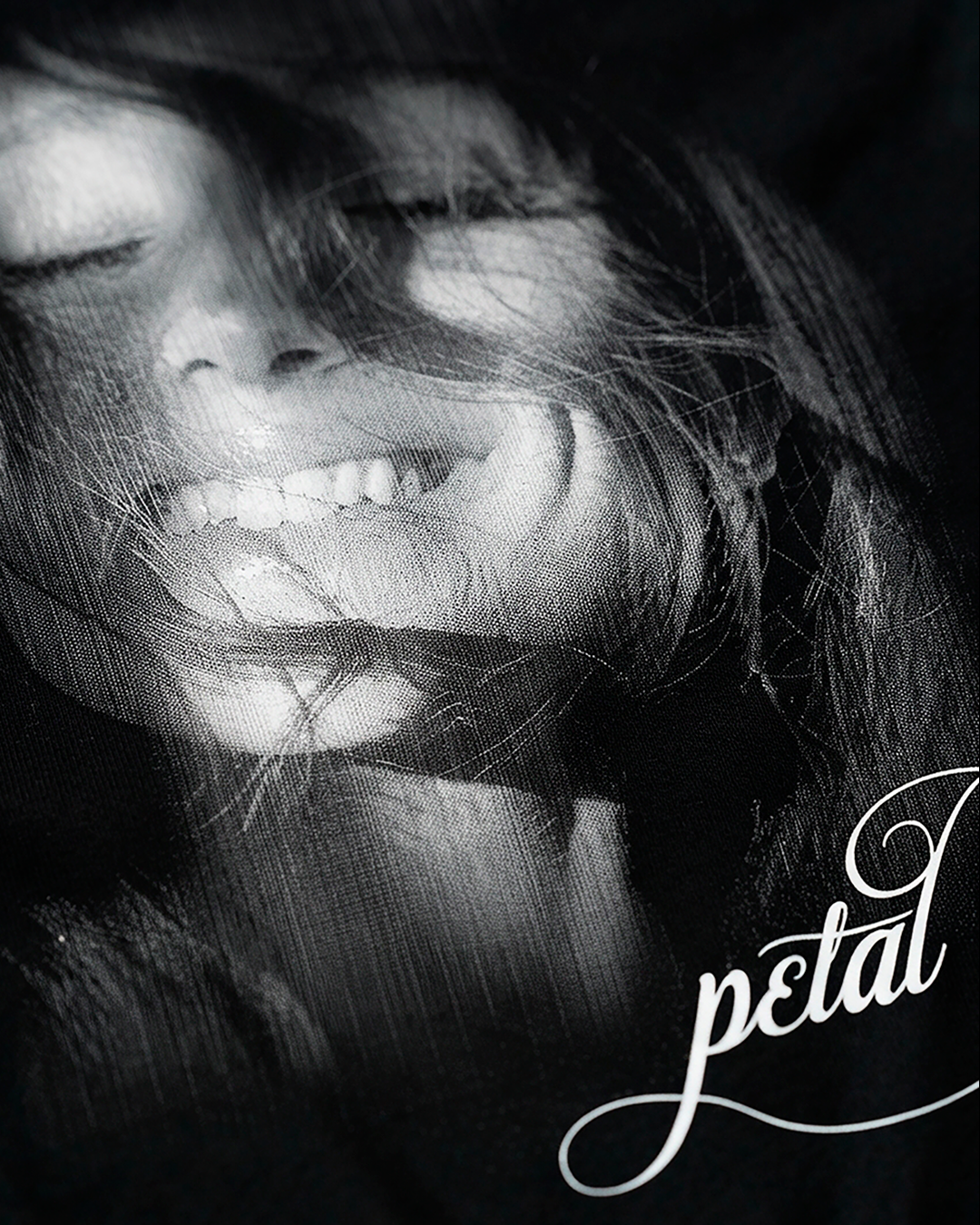 PETAL COVER - T-shirt